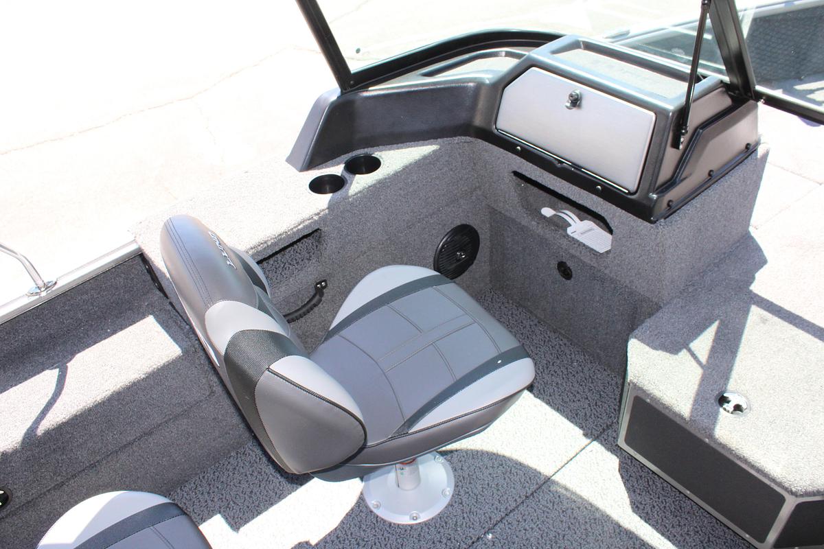 2027 Lund 1875 Impact XS Sport