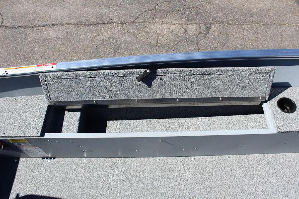 2025 Lund 1600 Fury Tiller Heritage Edition