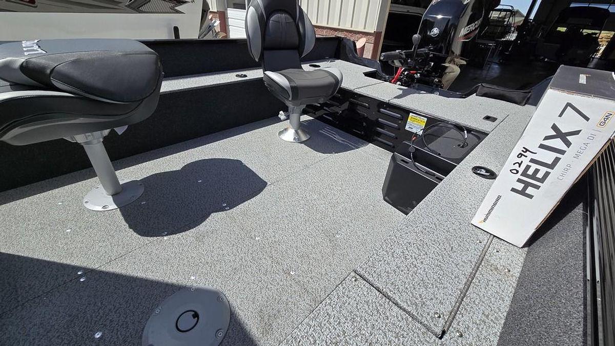 2025 Lund 1650 Angler Tiller