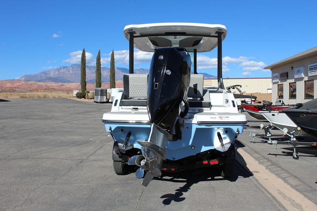 2025 Monterey Elite 27