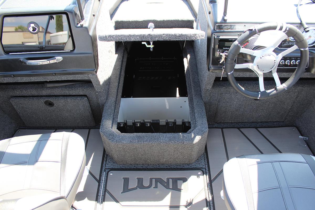 Used 2026 Lund 1875 Crossover XS Sport