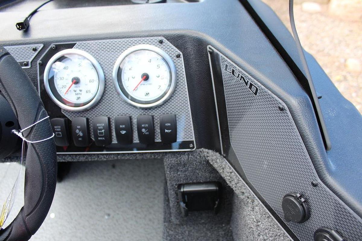 2025 Lund 1650 Angler SS