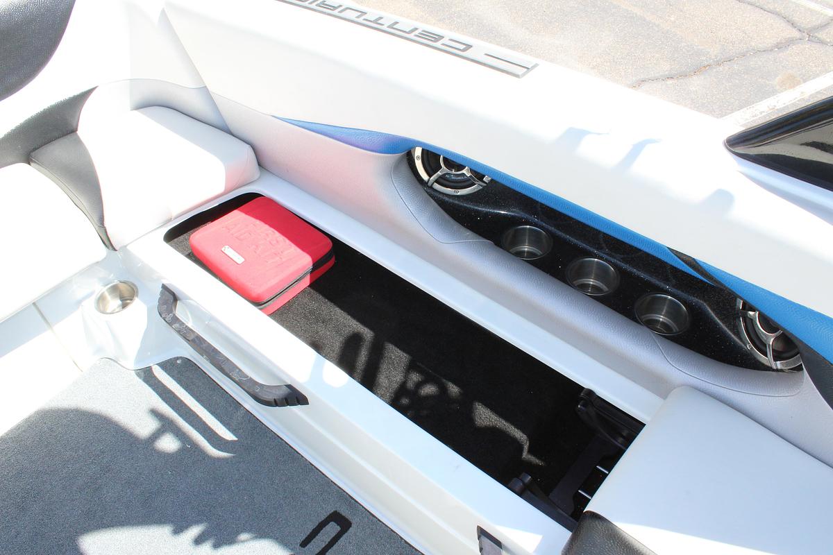 Used 2015 Centurion  FS44