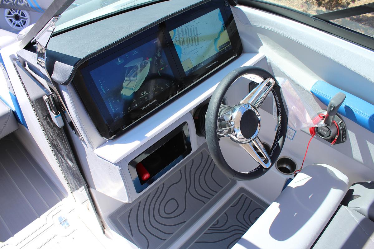 2026 Regal LS6 SURF ULTIMATE