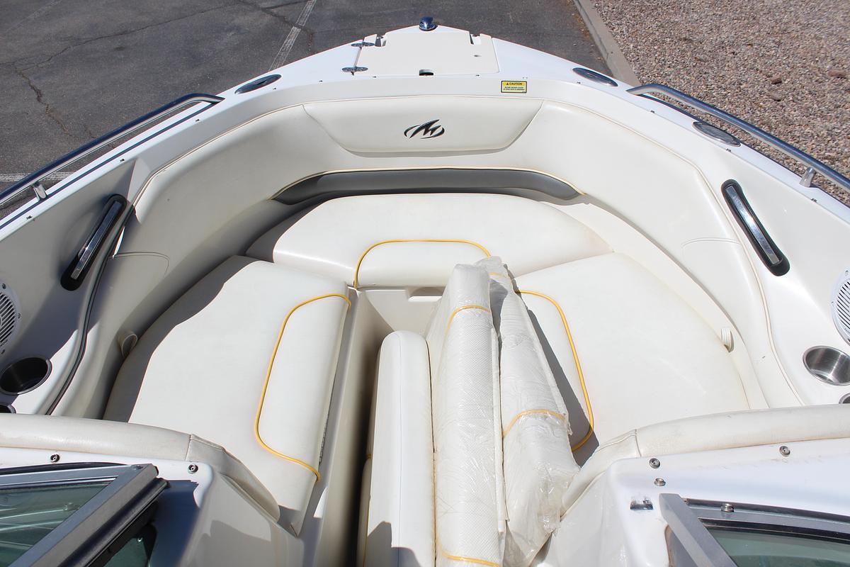 Used 2008 Monterey 214fs