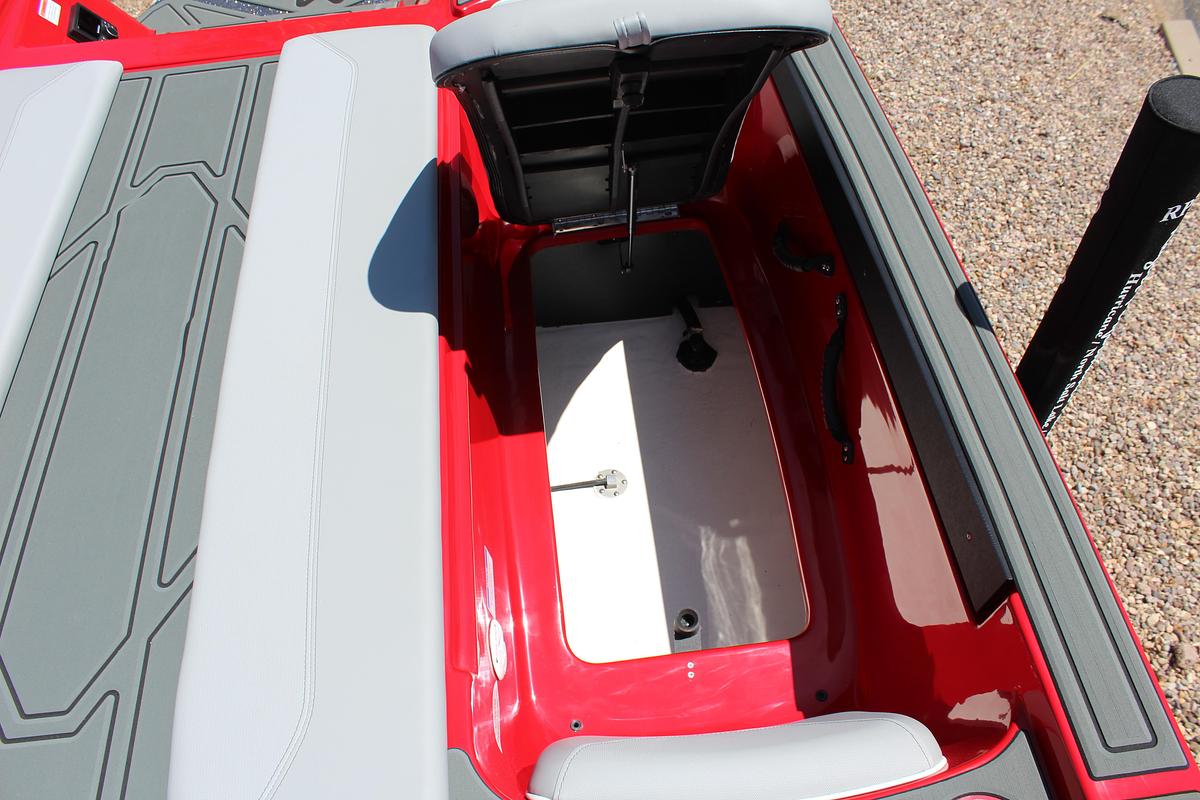 2025 Heyday Wake Boats WTSURF