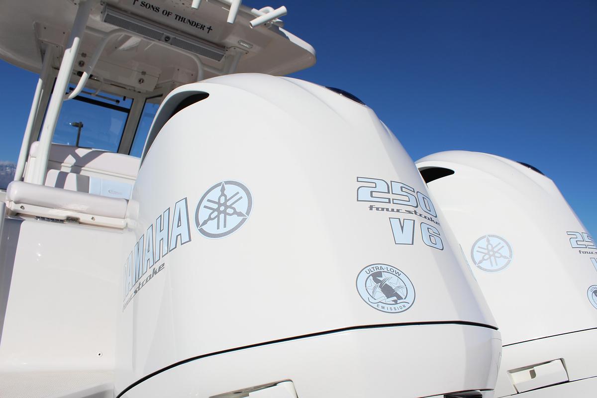 Used 2020 ROBALO R272