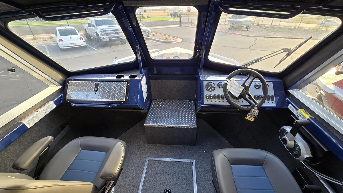 2025 Thunder Jet 185 Luxor 