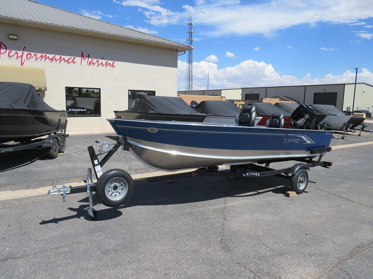 2025 Lund 1600 Fury Tiller