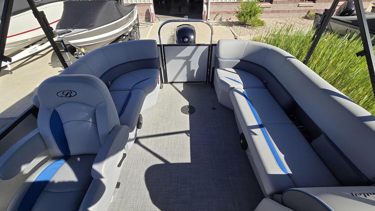 2026 Bentley Pontoons 203 Bolt