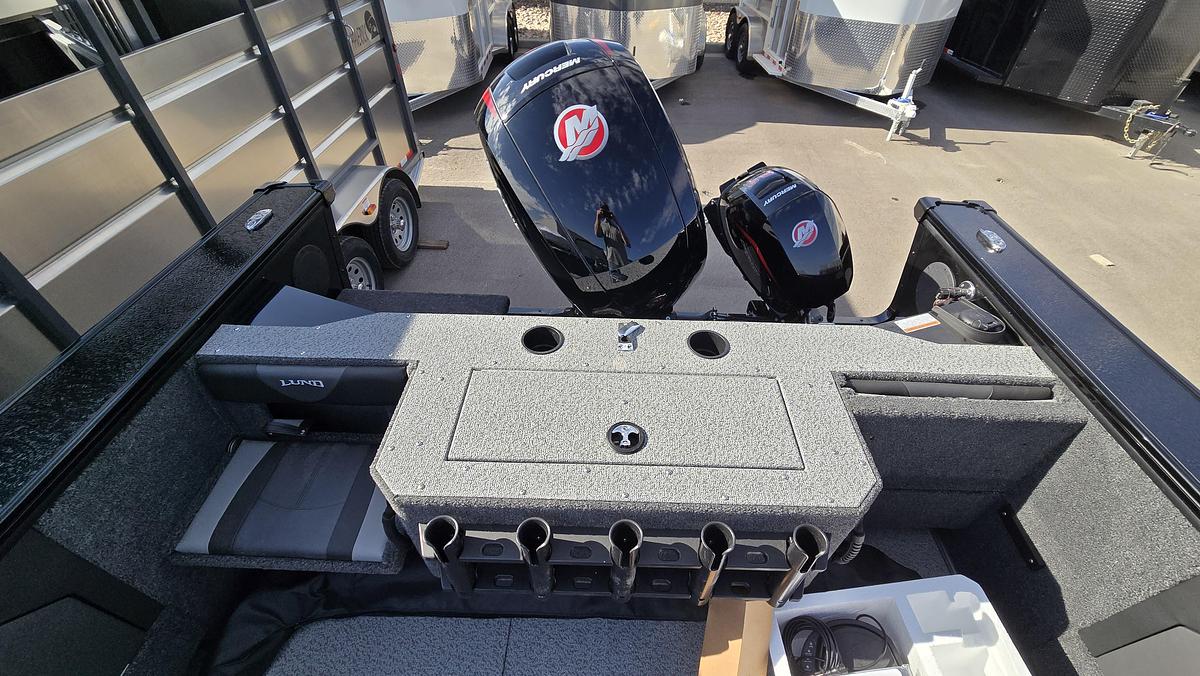 2026 LUND 1875 Fisherman