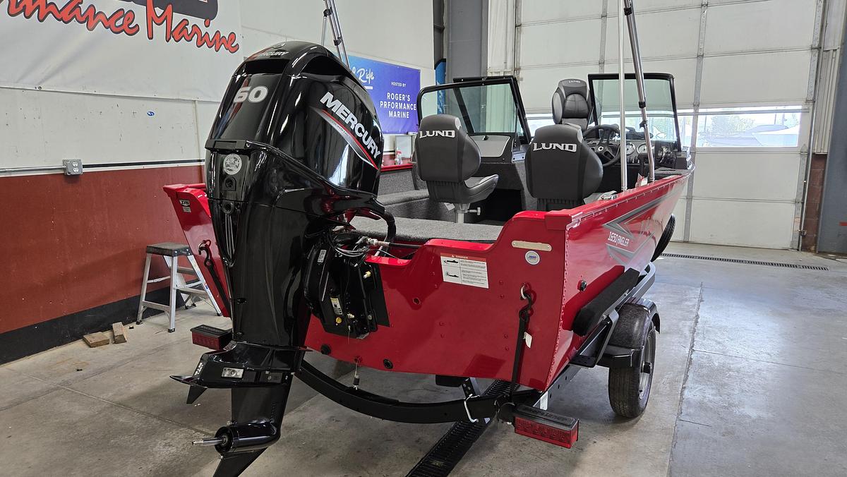 2026 Lund 1650 Angler Sport