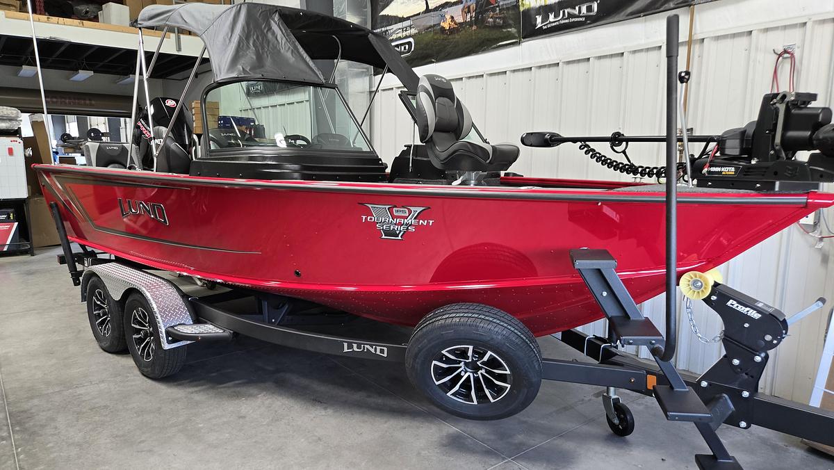 2026 Lund 1975 Pro V Sport