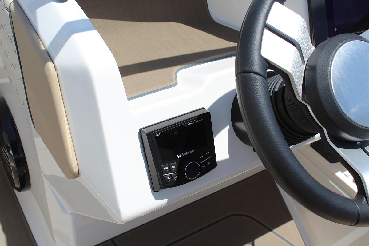 2027 Heyday Wake Boats H22
