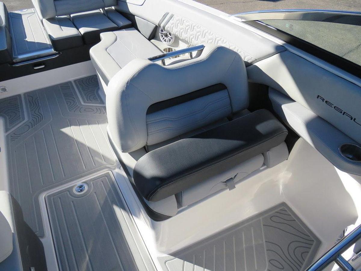 2025 Regal LS6 SURF ULTIMATE