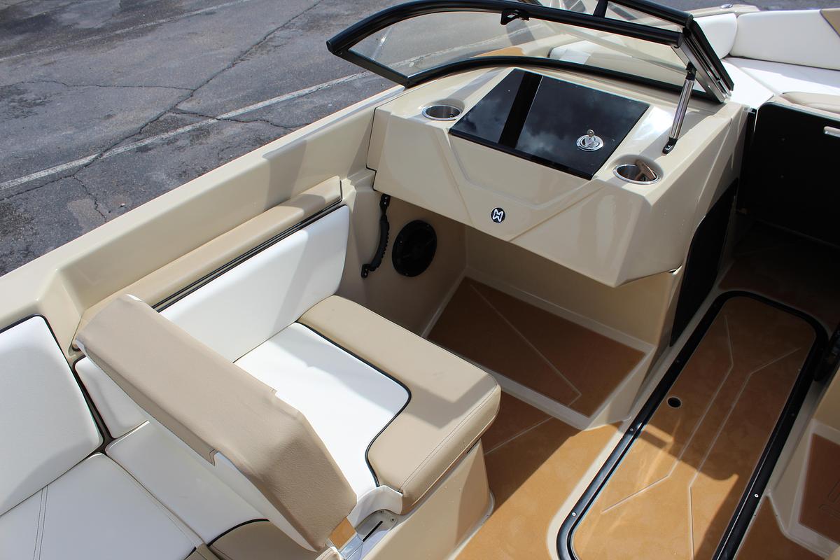 2026 Heyday Wake Boats WTSURF