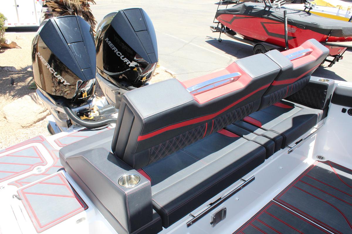 2025 Monterey Elite 30 OB