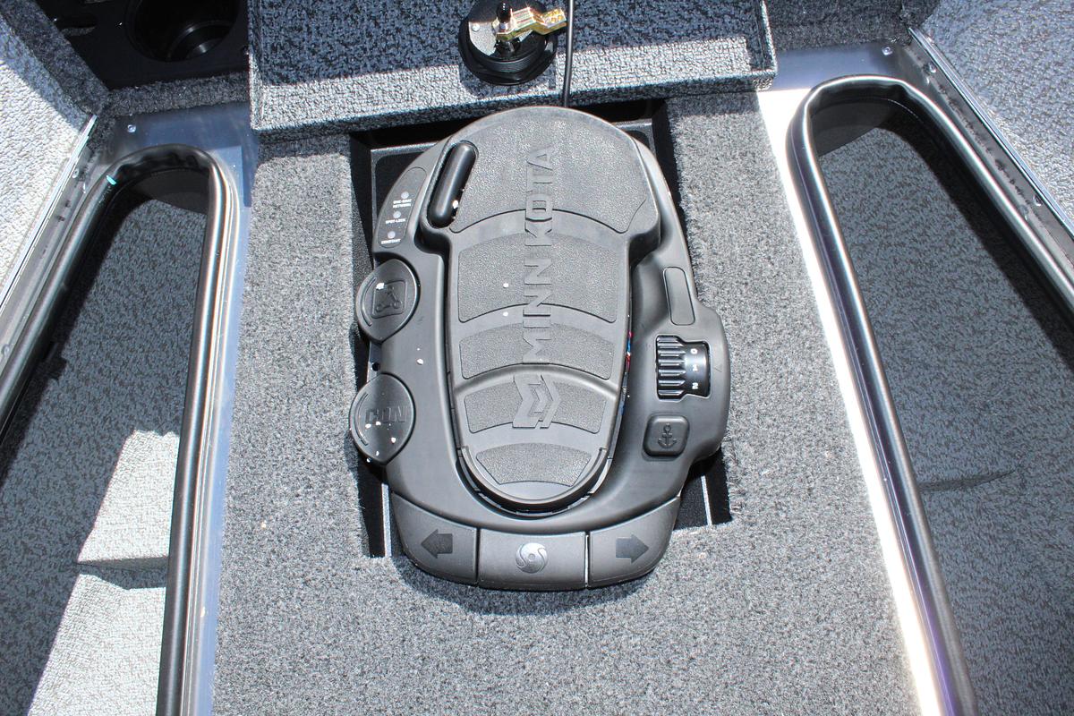 2026 Lund 1875 Impact XS Sport