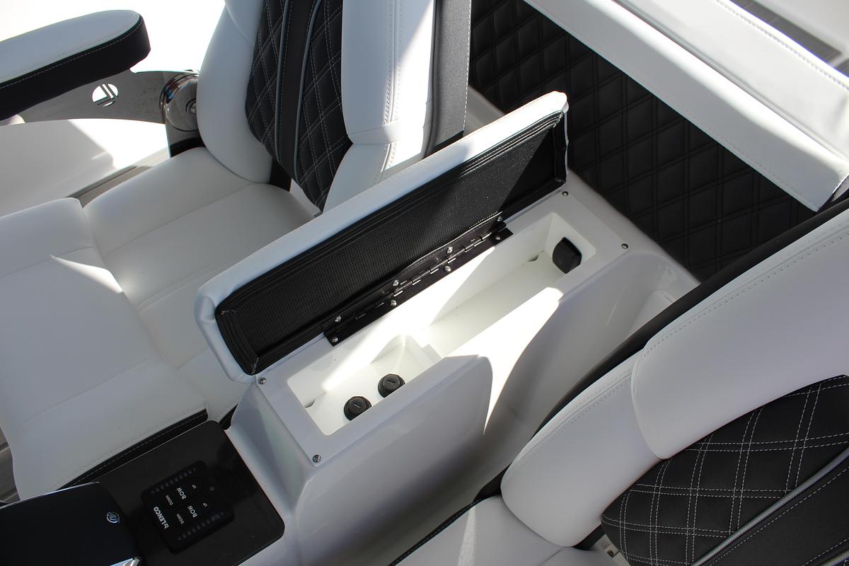 2026 Monterey Elite 30 OB