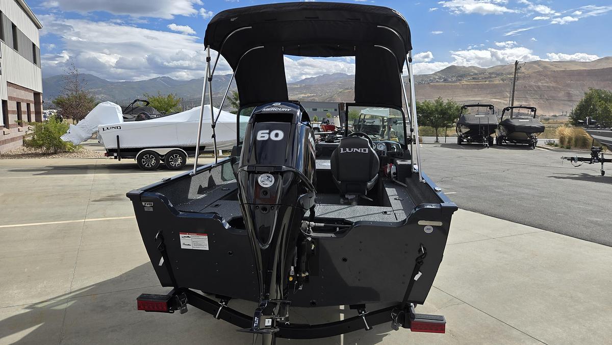 2027 Lund 1650 Angler Sport