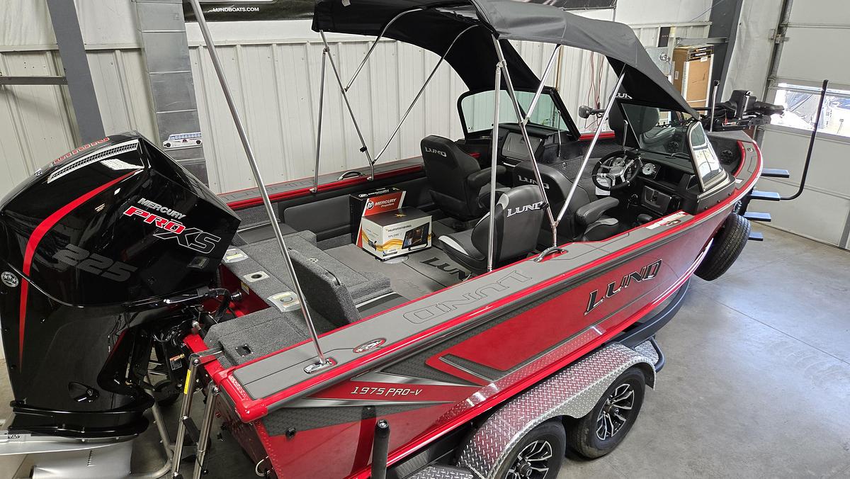 2026 Lund 1975 Pro V Sport