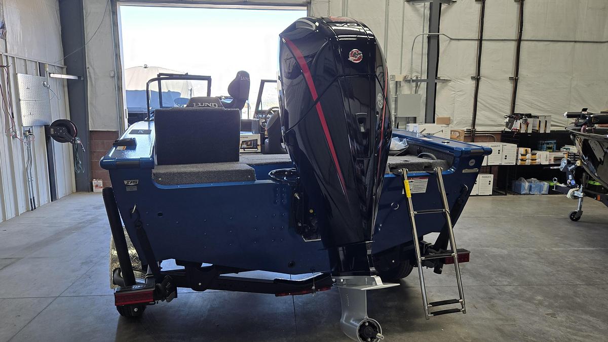 2026 Lund 1875 Crossover XS Sport