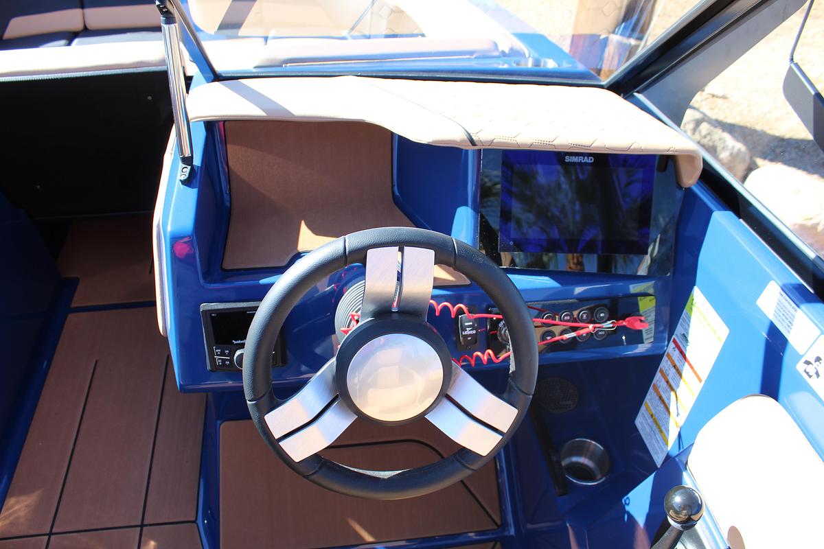 2026 Heyday Wake Boats H22