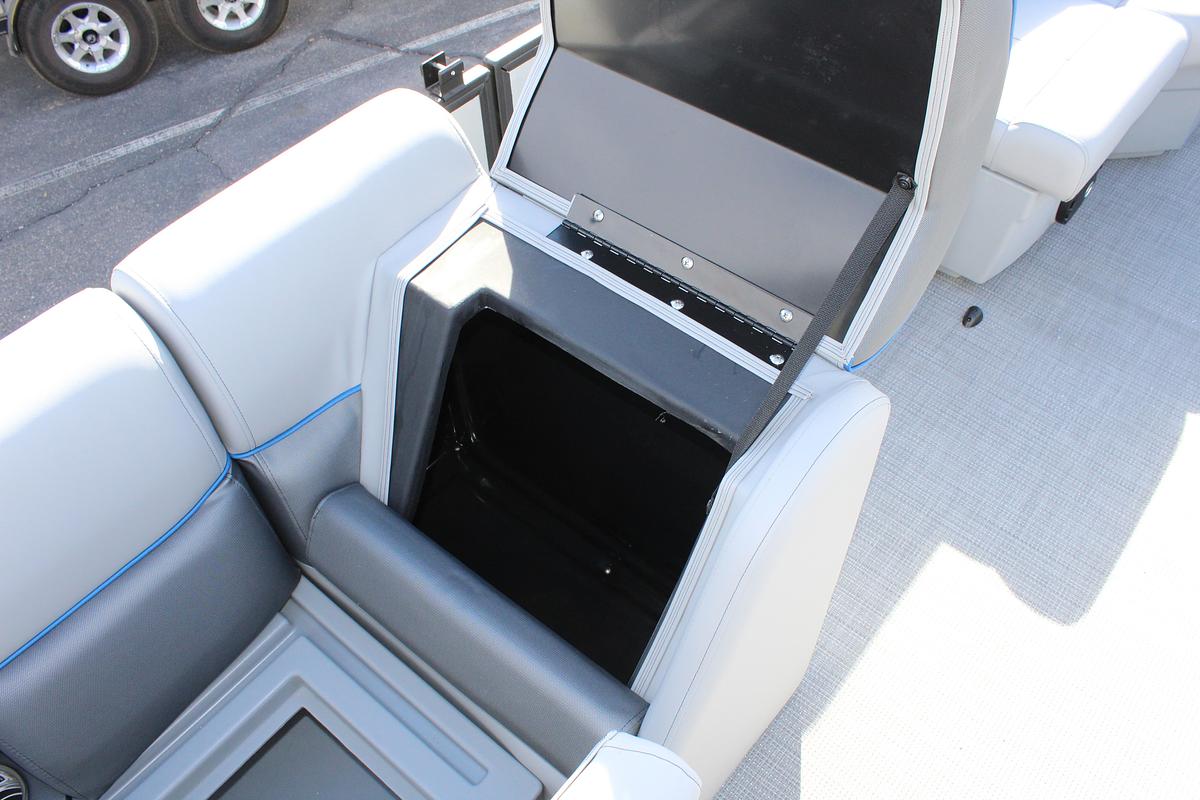 2026 Bentley Pontoons 203 Bolt