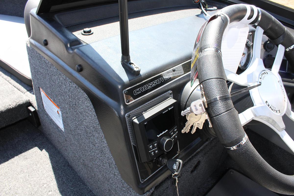 Used 2026 Lund 1875 Crossover XS Sport