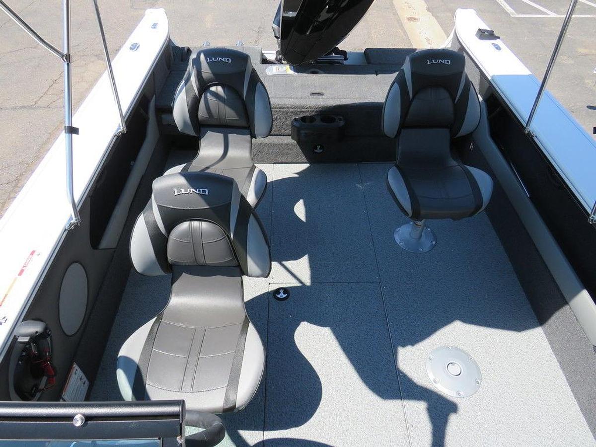 2025 Lund 1875 Crossover XS Sport