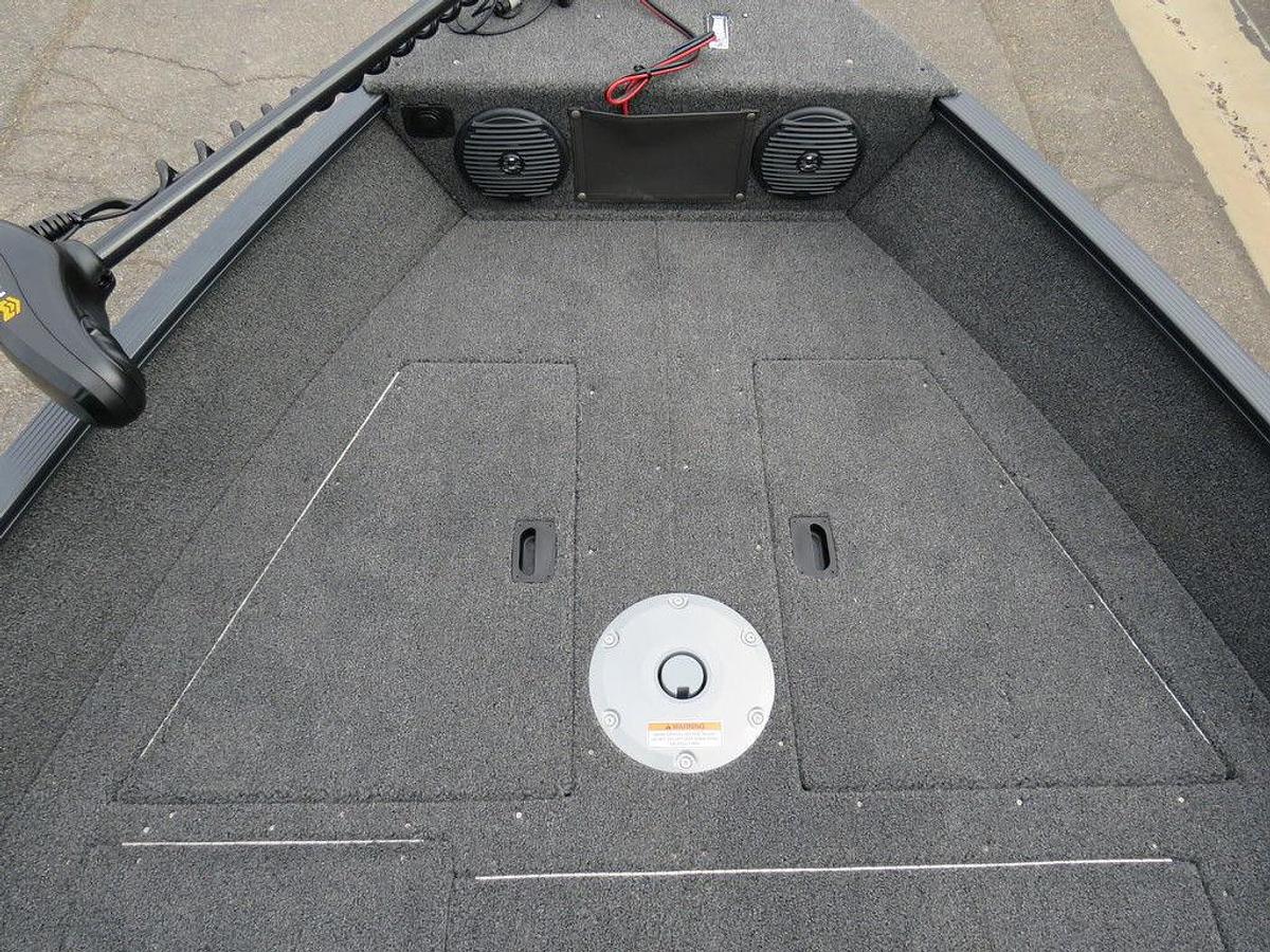 2025 Lund 1650 Angler Sport