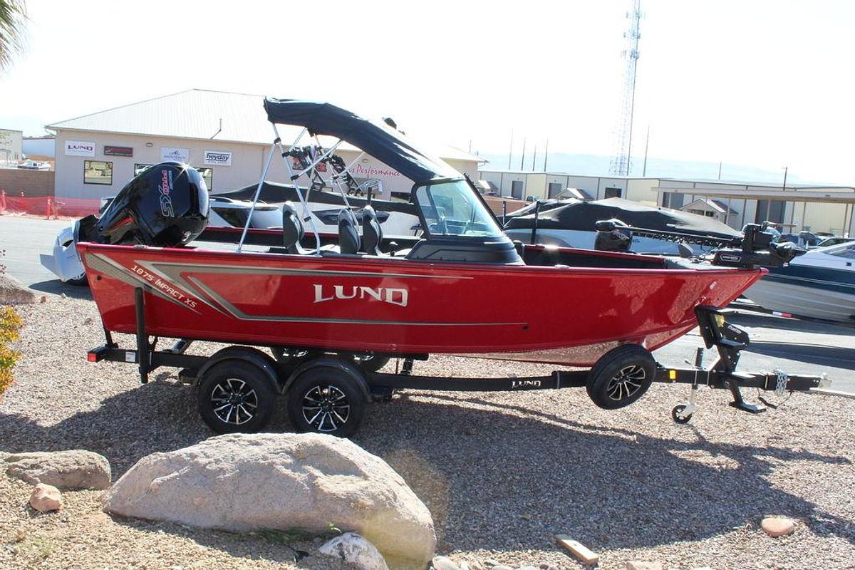 2025 Lund 1875 Impact XS Sport