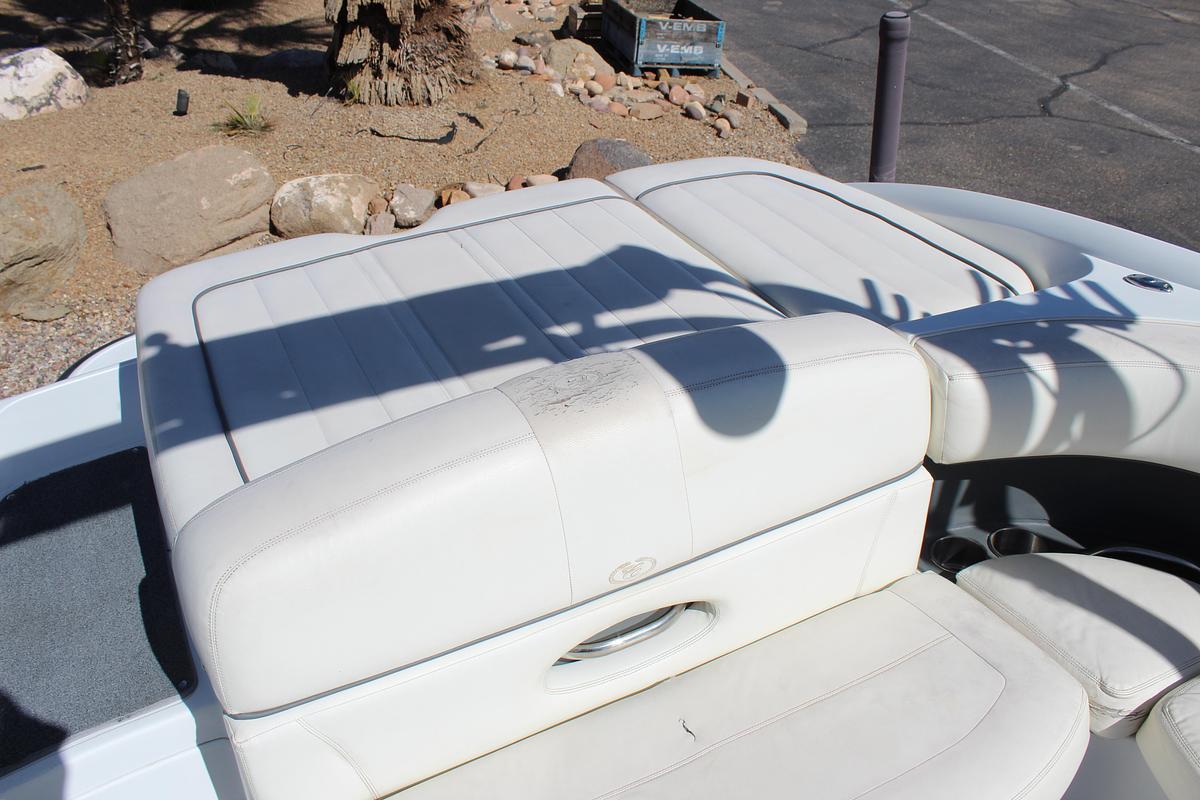 Used 2007 Cobalt 222 BR