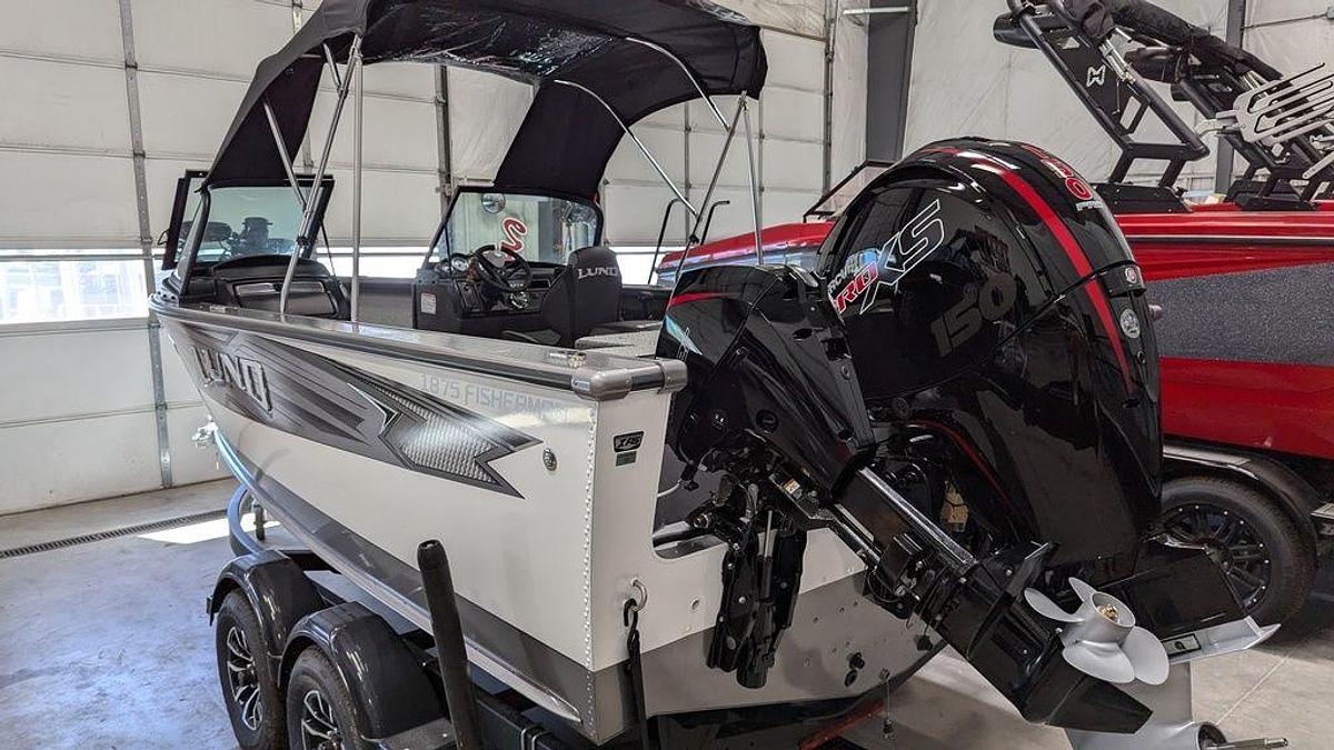 2025 Lund 1875 Fisherman Sport