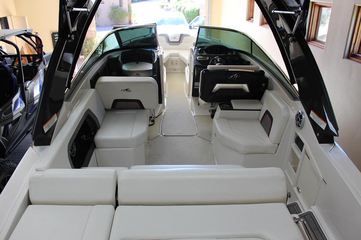 Used 2014 Monterey 288SS