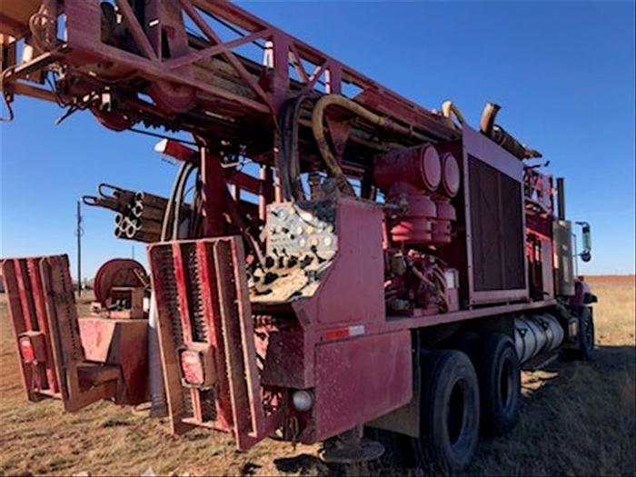 Used 2000 Ingersoll-Rand TH75W Drill Rig