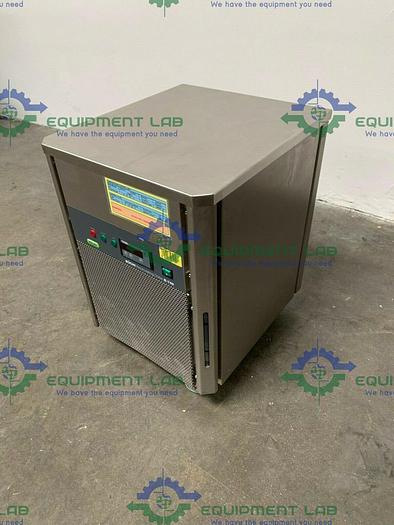Used Buchi B-740 Recirulating Chiller, Temperature Range of -10°C to +40°C, 230V