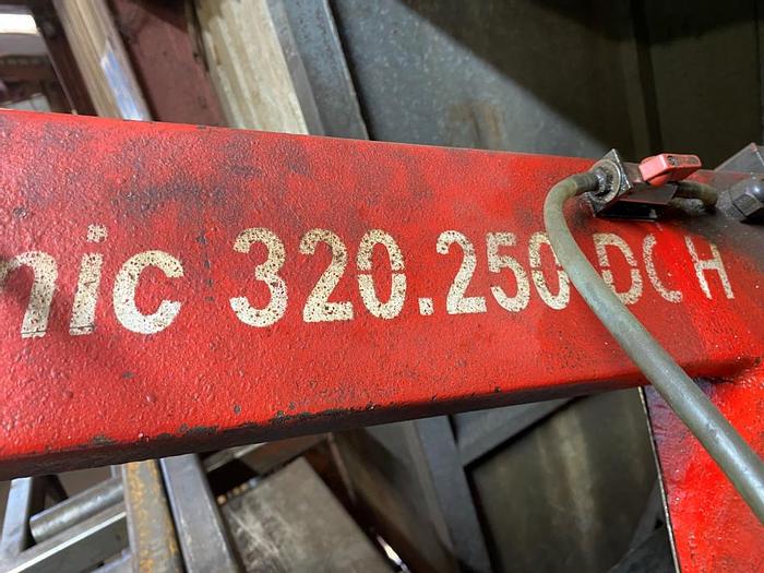 Used 2007 Bomar Ergonomic 320.250DGH