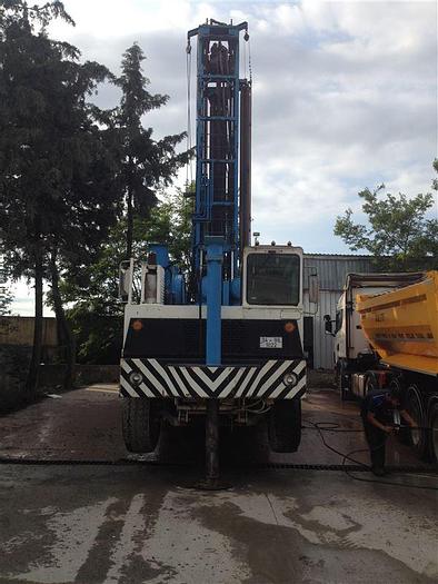 Used 1997 Ingersoll-Rand T4W DH Drill Rig