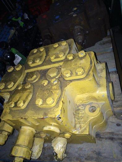 Used 0 Ingersoll-Rand 57096299-R Large 2 Spool Husco Valve