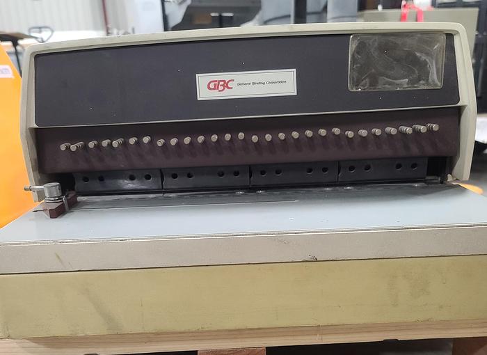 Used GBC 111PM-2 Paper Punch