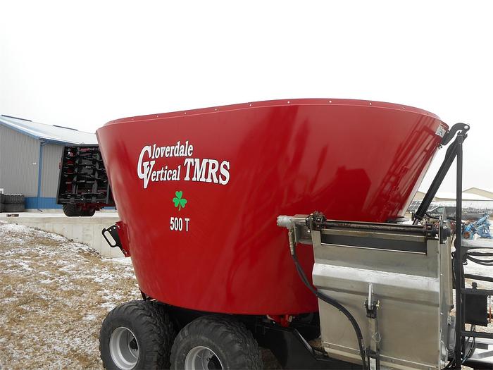 New CLOVERDALE 500T Vertical TMR Mixer for Sale at BRYNSAAS SALES