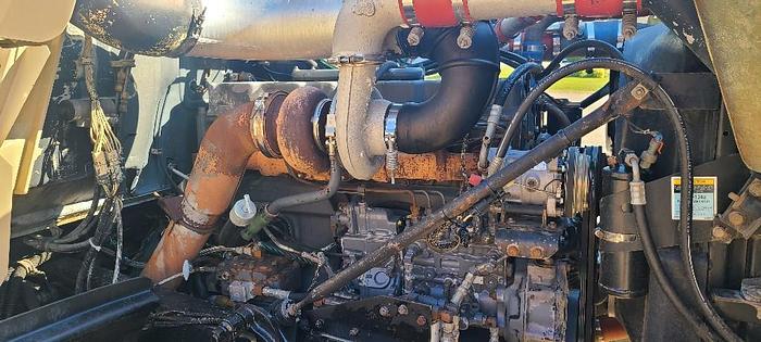 Used 1995 Mack Trucks, Incorporated RD690S