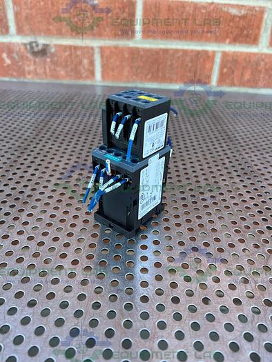 Used Siemens  3RH2131-1BB40 Contactor Relay