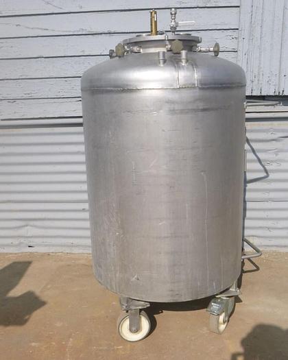 Used Tank, 92 Gallon, S/st, 28" X 30", Jkt, DT/DB, C #S743586