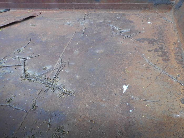 Used 2004 Heil 14ft Gravel Box- Stock #: 8255