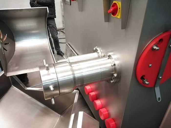 NIRO-TECH WR-200K ANGULAR GRINDER