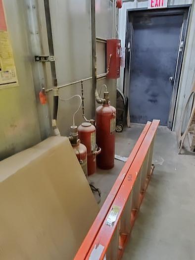 Used Tecor 14' x 23' Spray Booth