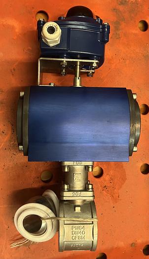 Used WM 8 SR actuator with stainless steel ball valve, type S69-ISO and position monitoring switch, type ITS-100