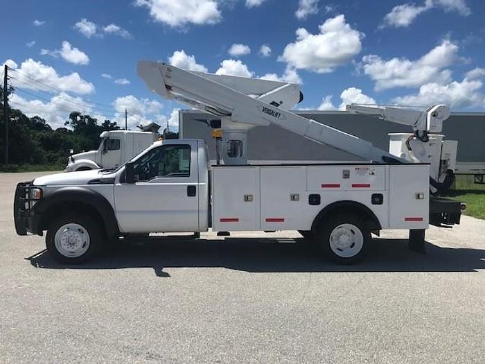 Used Versalift VST40-MH 45ft Bucket Boom on 2015 Ford F550 4x4 Reg Cab Utility Truck – C44902